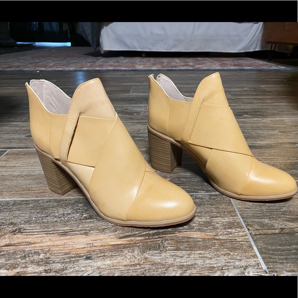 Urban outfitters shoes